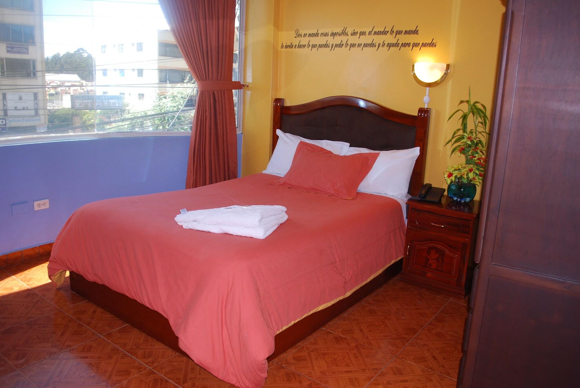Miguel Angel Terminal Quitumbe Hotel Quito Ngoại thất bức ảnh